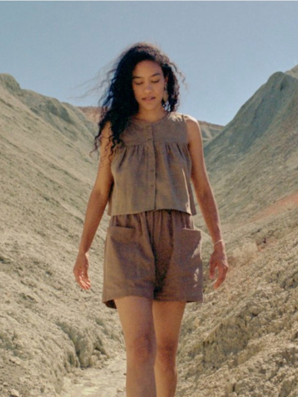 OZMA Brown Elastic-Waist Utility Shorts